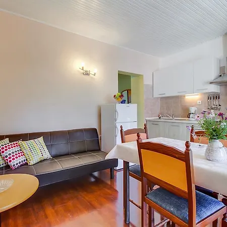 Petra Appartement *
