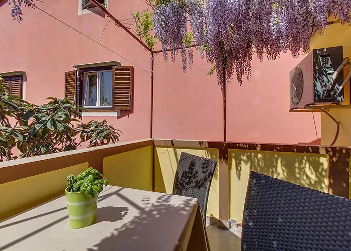 Petra Lejlighed Mali Lošinj